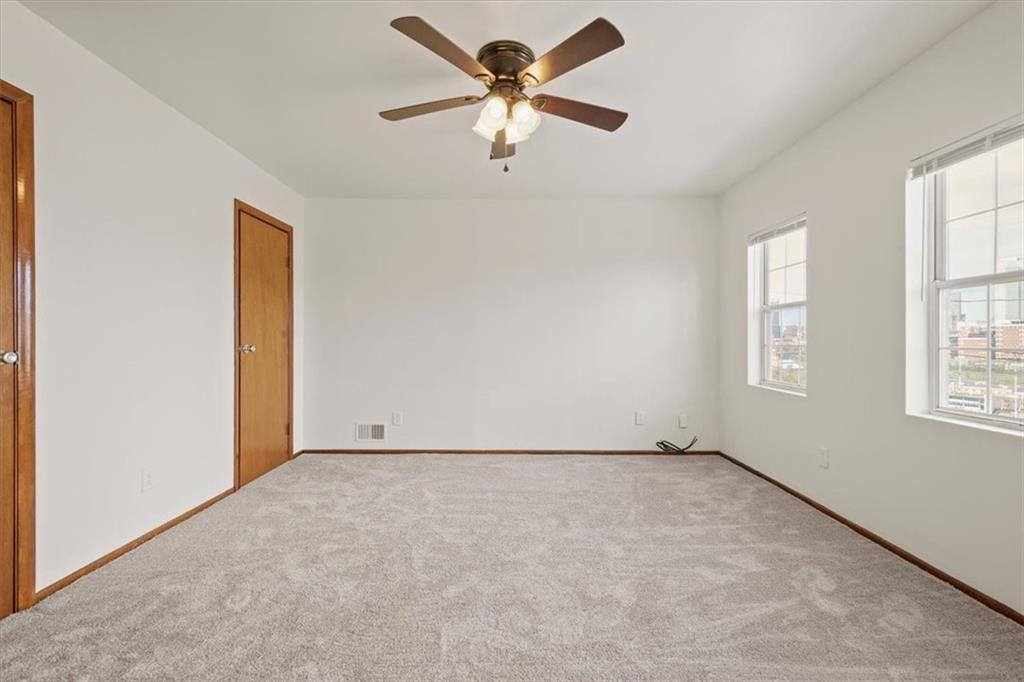 852 Windom Street Pittsburgh, PA 15203 - Photo 22 of 44 a view of an empty room with a window