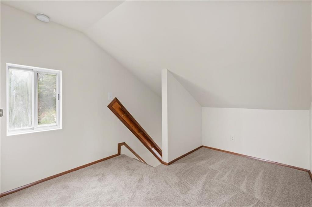 852 Windom Street Pittsburgh, PA 15203 - Photo 26 of 44 an empty room with windows