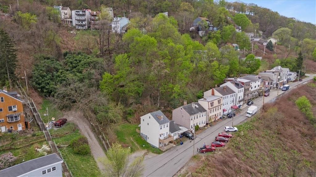 852 Windom Street Pittsburgh, PA 15203 - Photo 43 of 44 an aerial view of a city