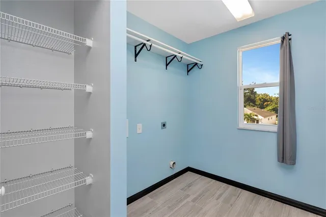 $359,900 | 4035 11th Street East, Bradenton, FL 34208