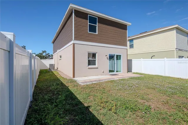 $359,900 | 4035 11th Street East, Bradenton, FL 34208