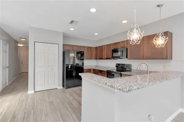 $334,900 | 4035 11th Street East, Bradenton, FL 34208