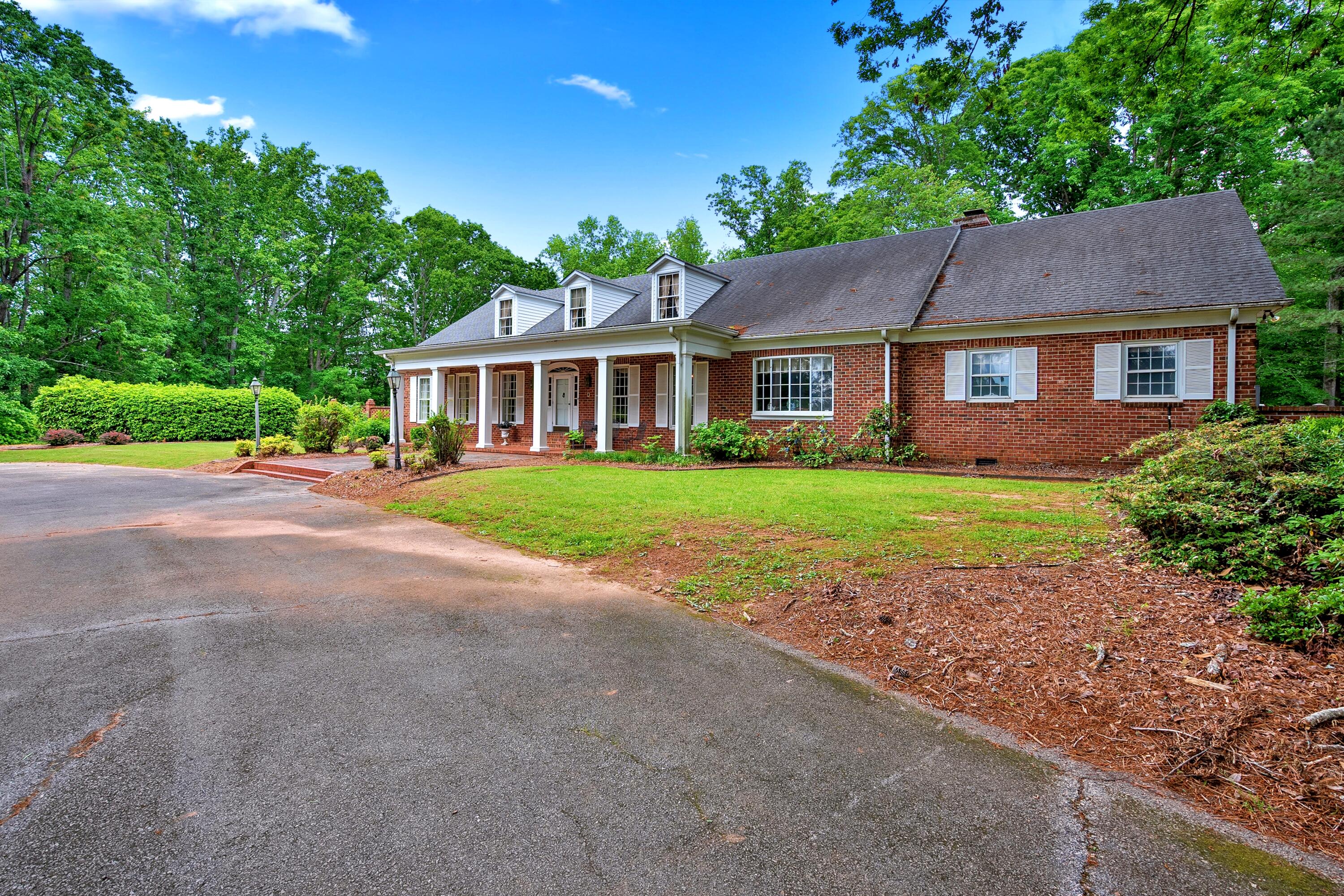 2221 Deadfall Road West Greenwood, SC 29649 - Photo 5 of 60 batch_DSC02207