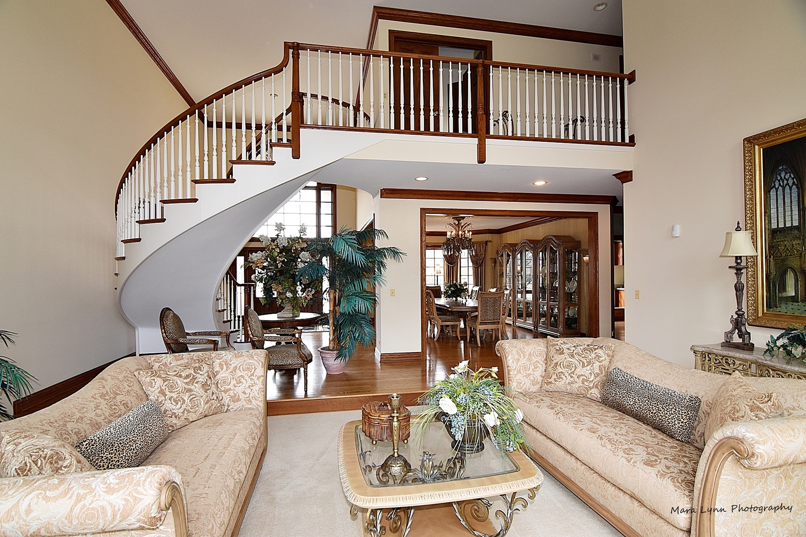 36W623 Lancaster Road St. Charles, IL 60175 - Photo 4 of 20 a living room with furniture and wooden floor