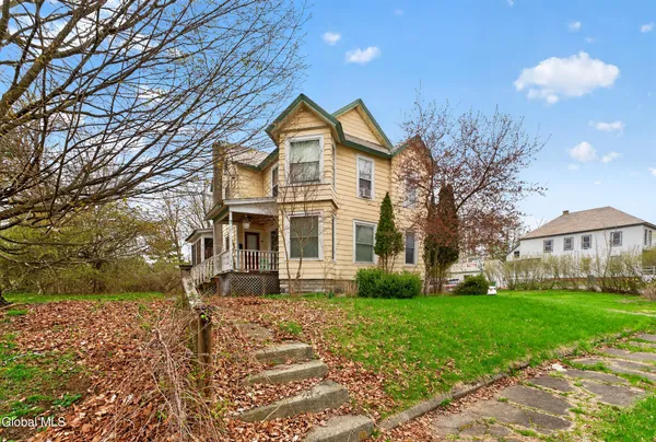 $209,900 | 7 Broadview Terrace, Granville, NY 12832