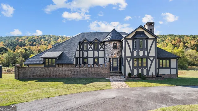 front view of house with a yard