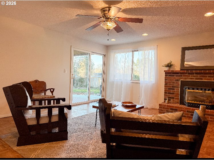 19555 Southwest Cascadia Street Beaverton, OR 97078 - Photo 14 of 15