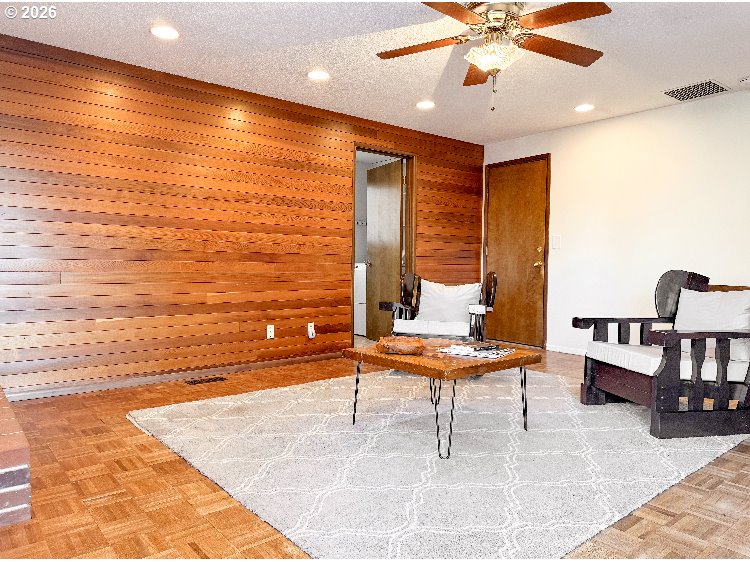 19555 Southwest Cascadia Street Beaverton, OR 97078 - Photo 15 of 15