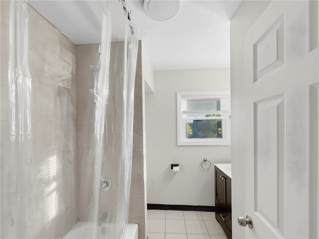 358 Weeden Street, Unit 3 Pawtucket, RI 02860 - Photo 10 of 23