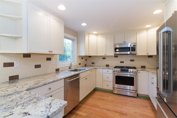 173 Moss Hill Road Boston, MA 02130 - Photo 3 of 19 Gallery Image 3