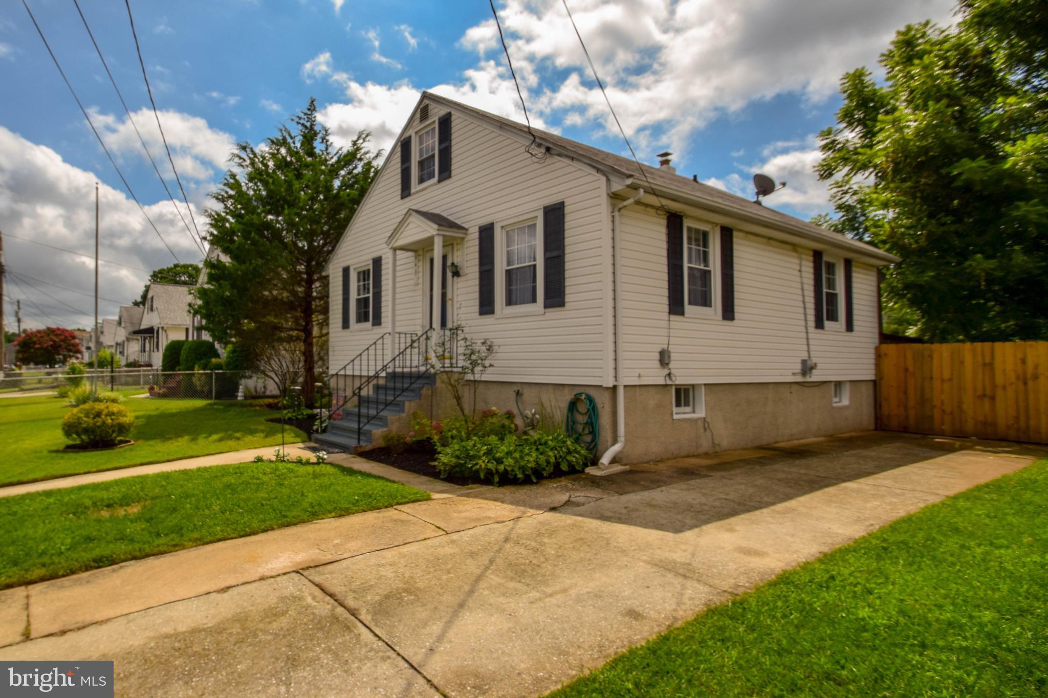 943 Woodlynn Road Essex, MD 21221 - Photo 33 of 40 Gallery Image 33