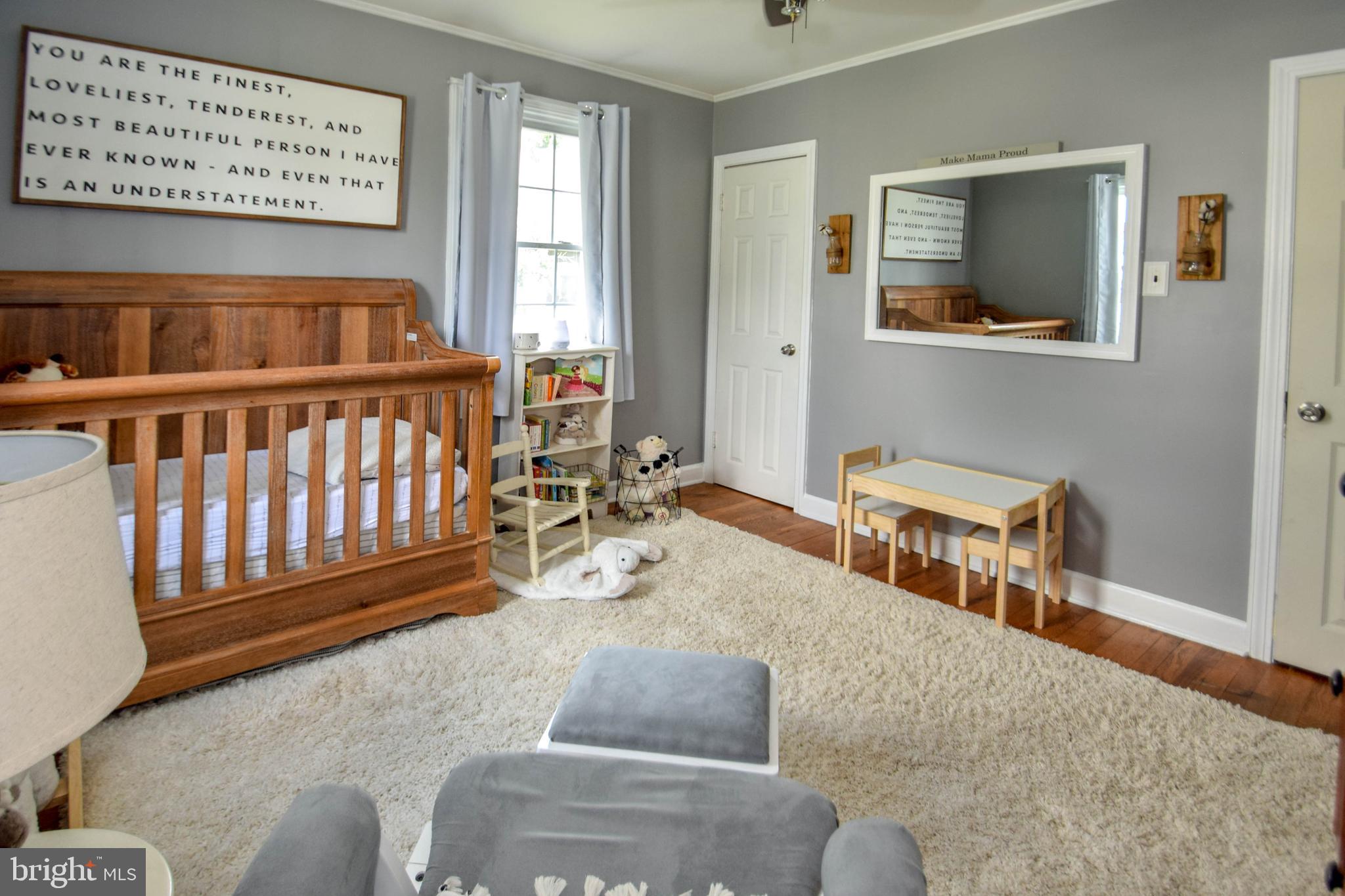 943 Woodlynn Road Essex, MD 21221 - Photo 10 of 40 Gallery Image 10