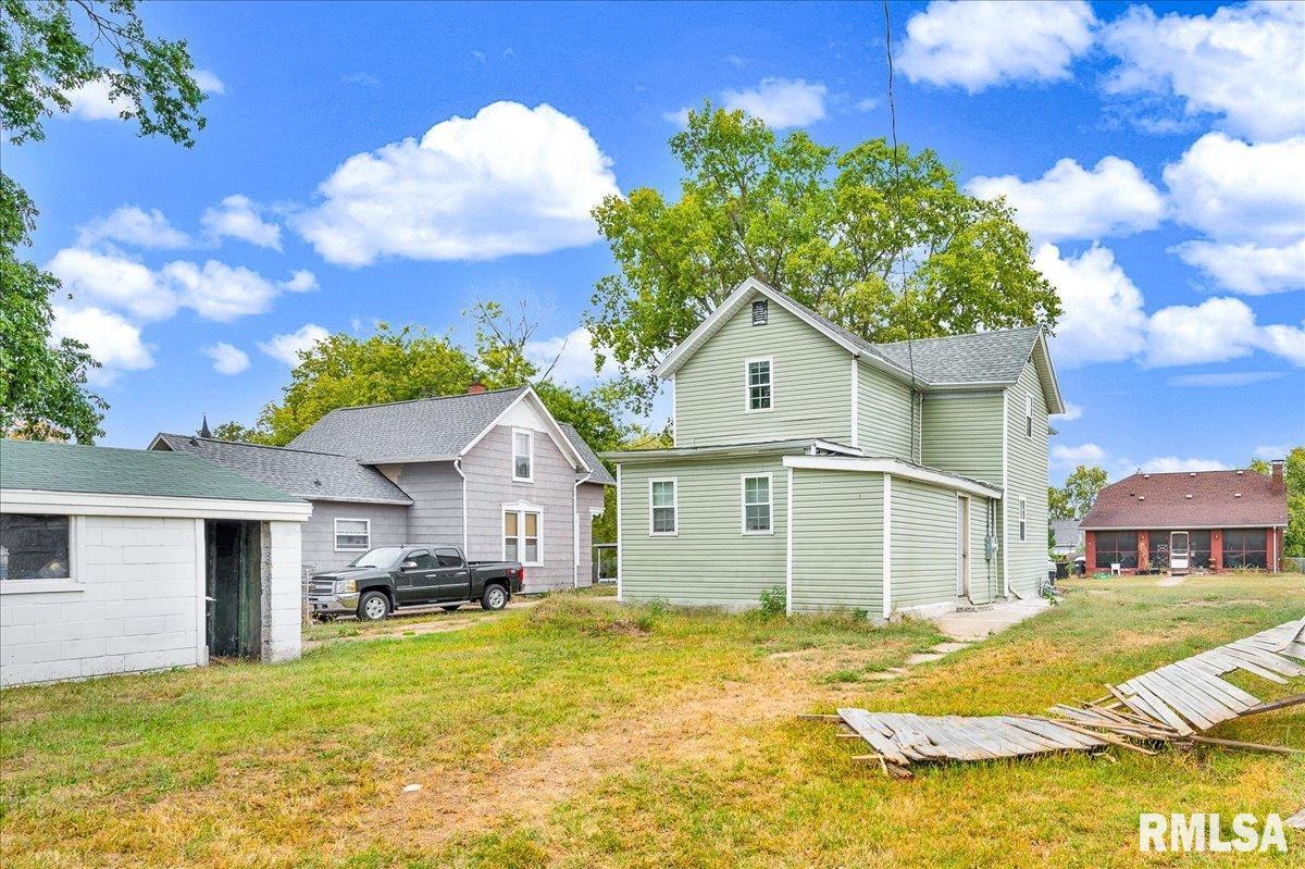 1016 Caroline Street Pekin, IL 61554 - Photo 13 of 15