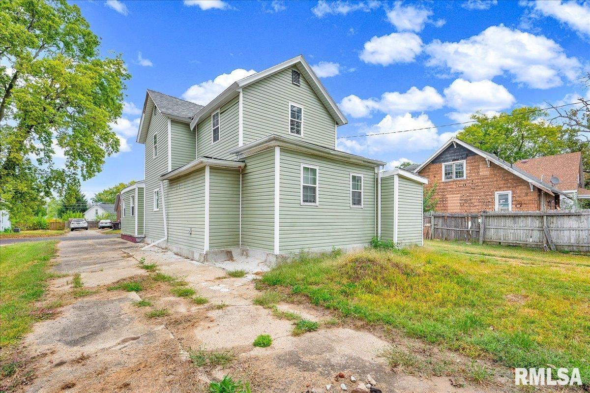 1016 Caroline Street Pekin, IL 61554 - Photo 15 of 15