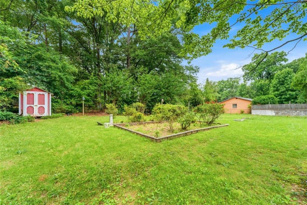 4078 Floyd Road Austell, GA 30106 - Photo 30 of 36