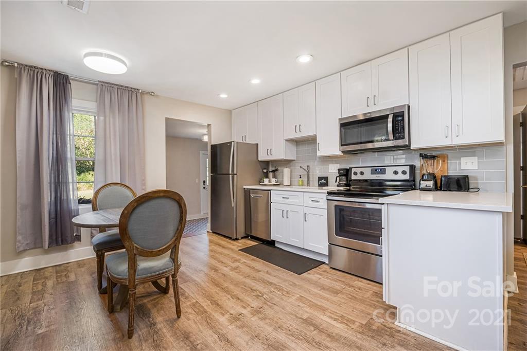 2831 Cowles Road, Unit 22 Charlotte, NC 28208 - Photo 17 of 28 Gallery Image 17