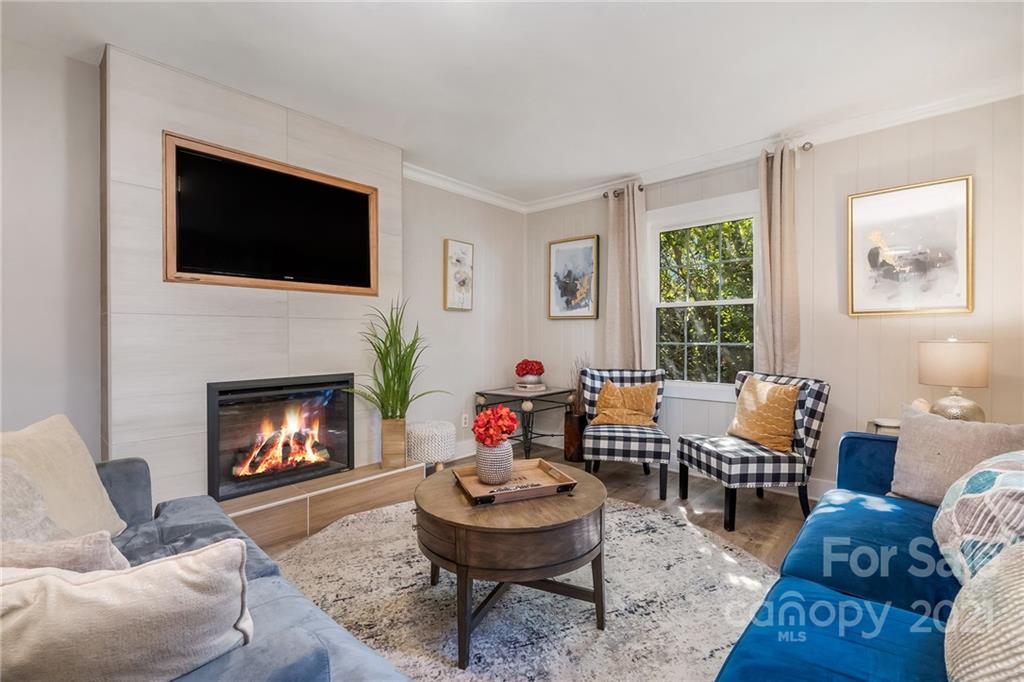 2831 Cowles Road, Unit 22 Charlotte, NC 28208 - Photo 8 of 28 Gallery Image 8
