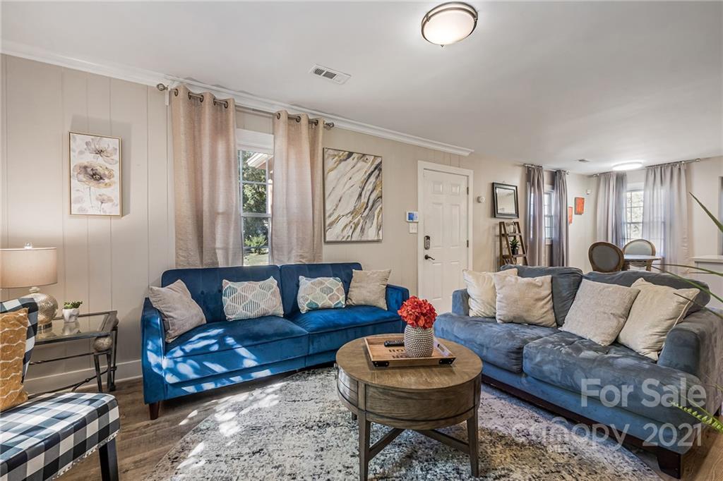 2831 Cowles Road, Unit 22 Charlotte, NC 28208 - Photo 9 of 28 Gallery Image 9