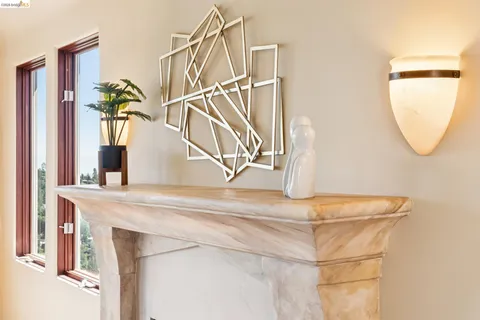$2,475,000 | 6611 Elverton Drive, Oakland, CA 94611