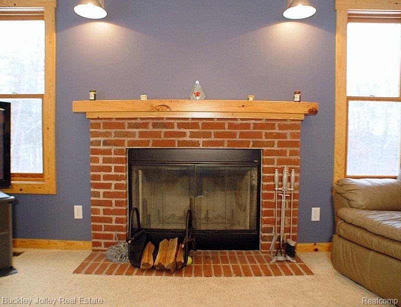 9101 North Latson Road Howell, MI 48855 - Photo 8 of 16 Beautiful Natural Fireplace