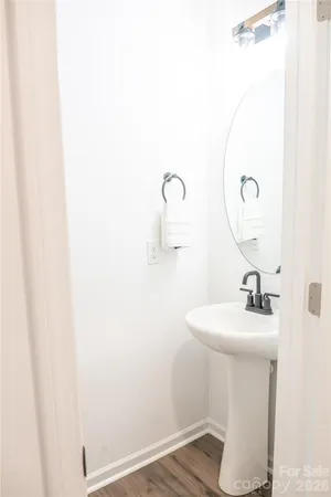 $439,900 | 2025 Woodshorn Drive, Matthews, NC 28104