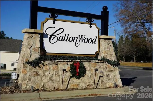 $439,900 | 2025 Woodshorn Drive, Matthews, NC 28104