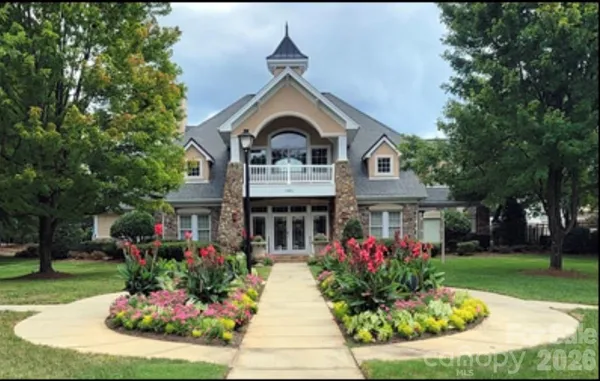 $439,900 | 2025 Woodshorn Drive, Matthews, NC 28104