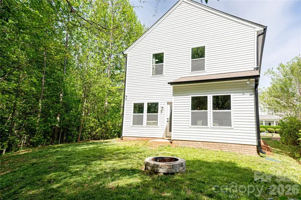 $439,900 | 2025 Woodshorn Drive, Matthews, NC 28104