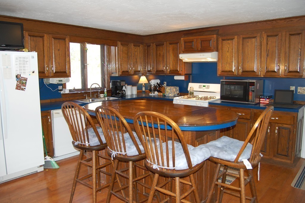 121 Lowell Road Barnstable, MA 02635 - Photo 17 of 30
