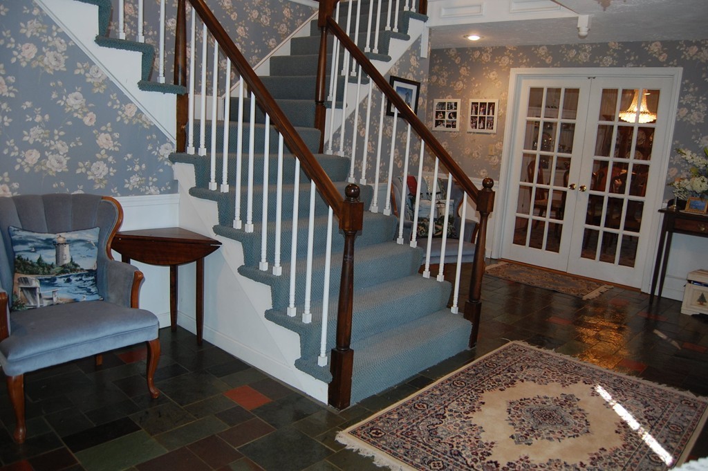 121 Lowell Road Barnstable, MA 02635 - Photo 9 of 30
