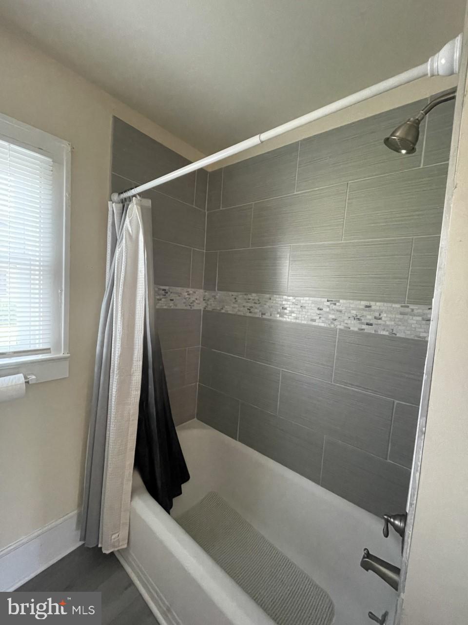 6013 Rosedale Drive King George, VA 22485 - Photo 11 of 12 Bathroom