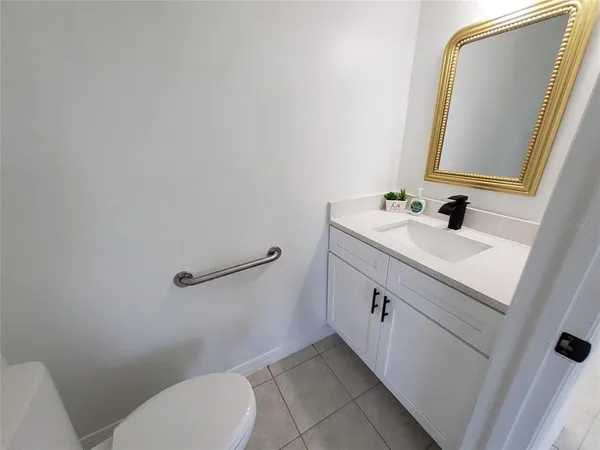 a bathroom with a toilet
