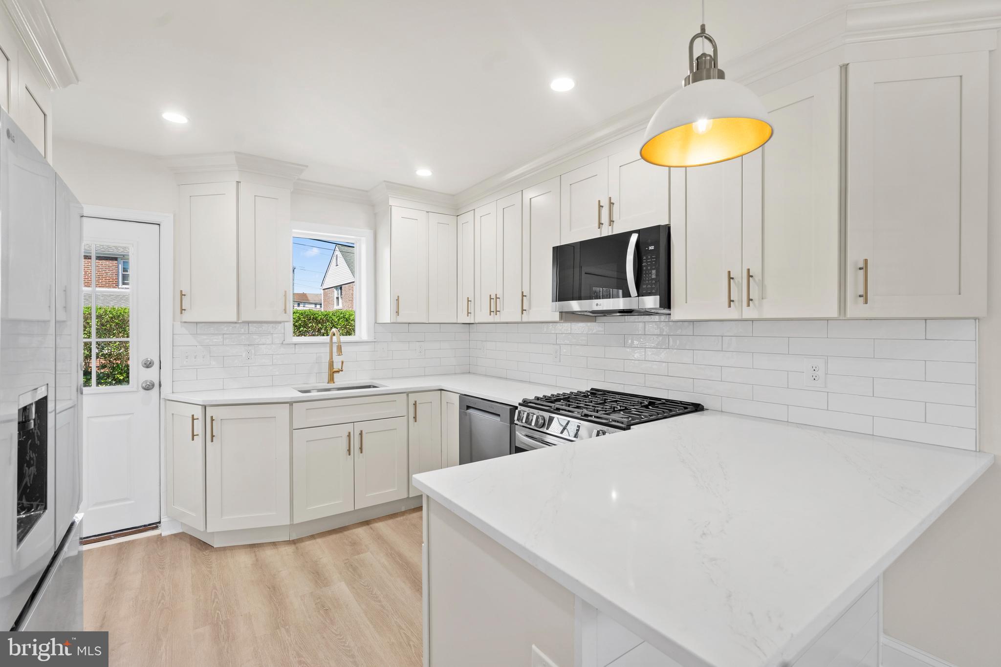 559 Willowbrook Road Havertown, PA 19083 - Photo 9 of 27 Gallery Image 9
