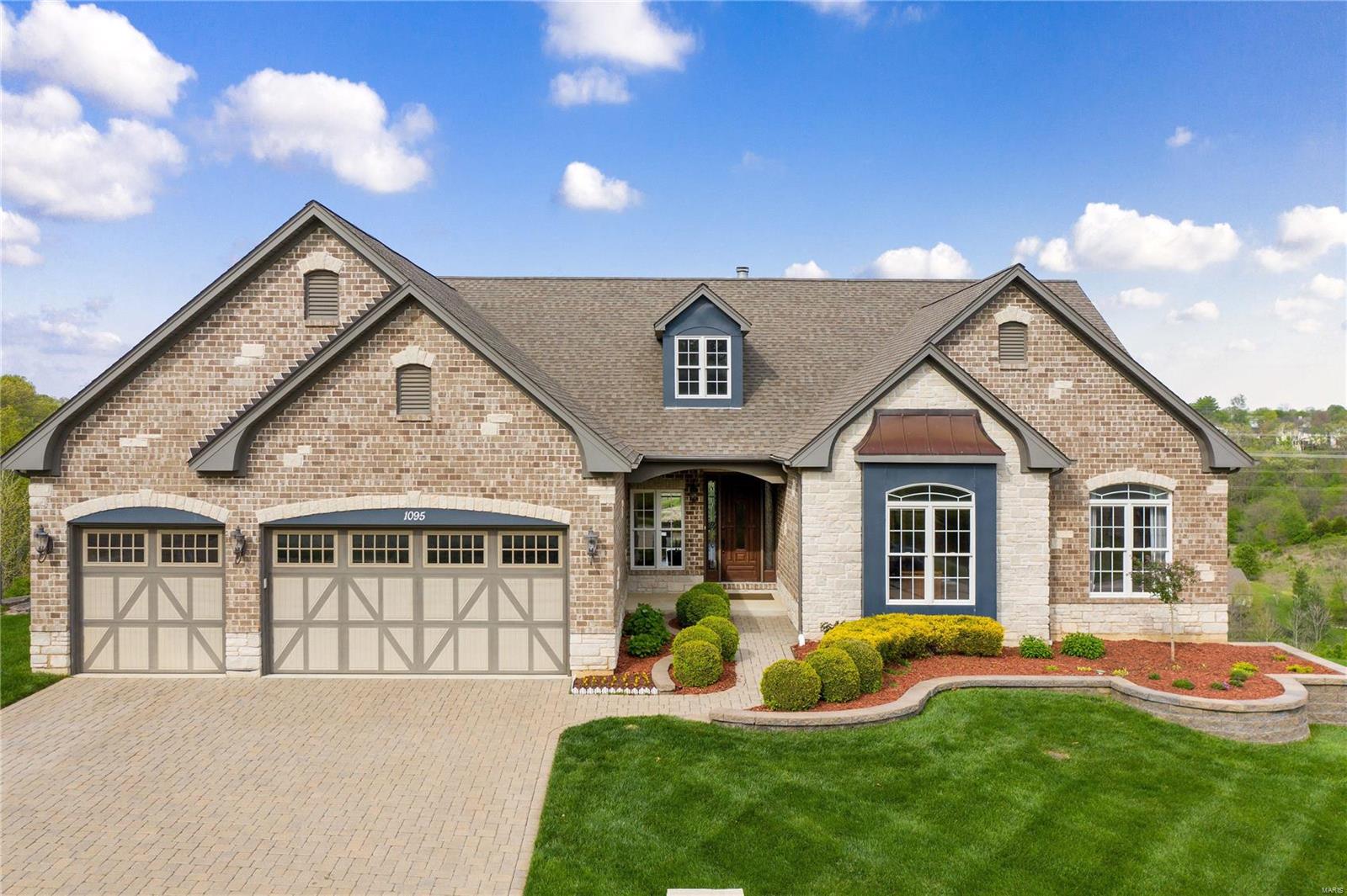 1095 Bridleridge Crossing Spur High Ridge, MO 63049 - Photo 1 of 40 Gallery Image 1