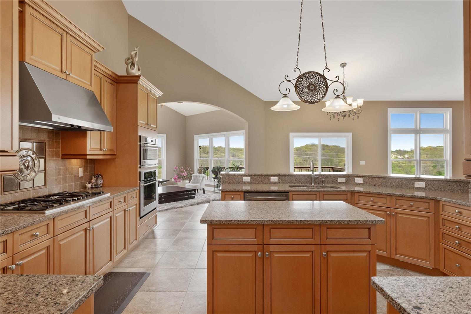 1095 Bridleridge Crossing Spur High Ridge, MO 63049 - Photo 11 of 40 Gallery Image 11