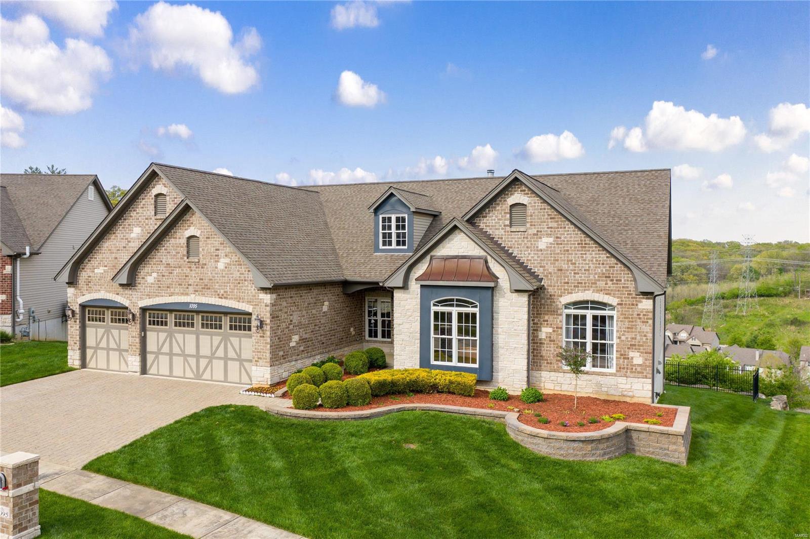 1095 Bridleridge Crossing Spur High Ridge, MO 63049 - Photo 33 of 40 Gallery Image 33