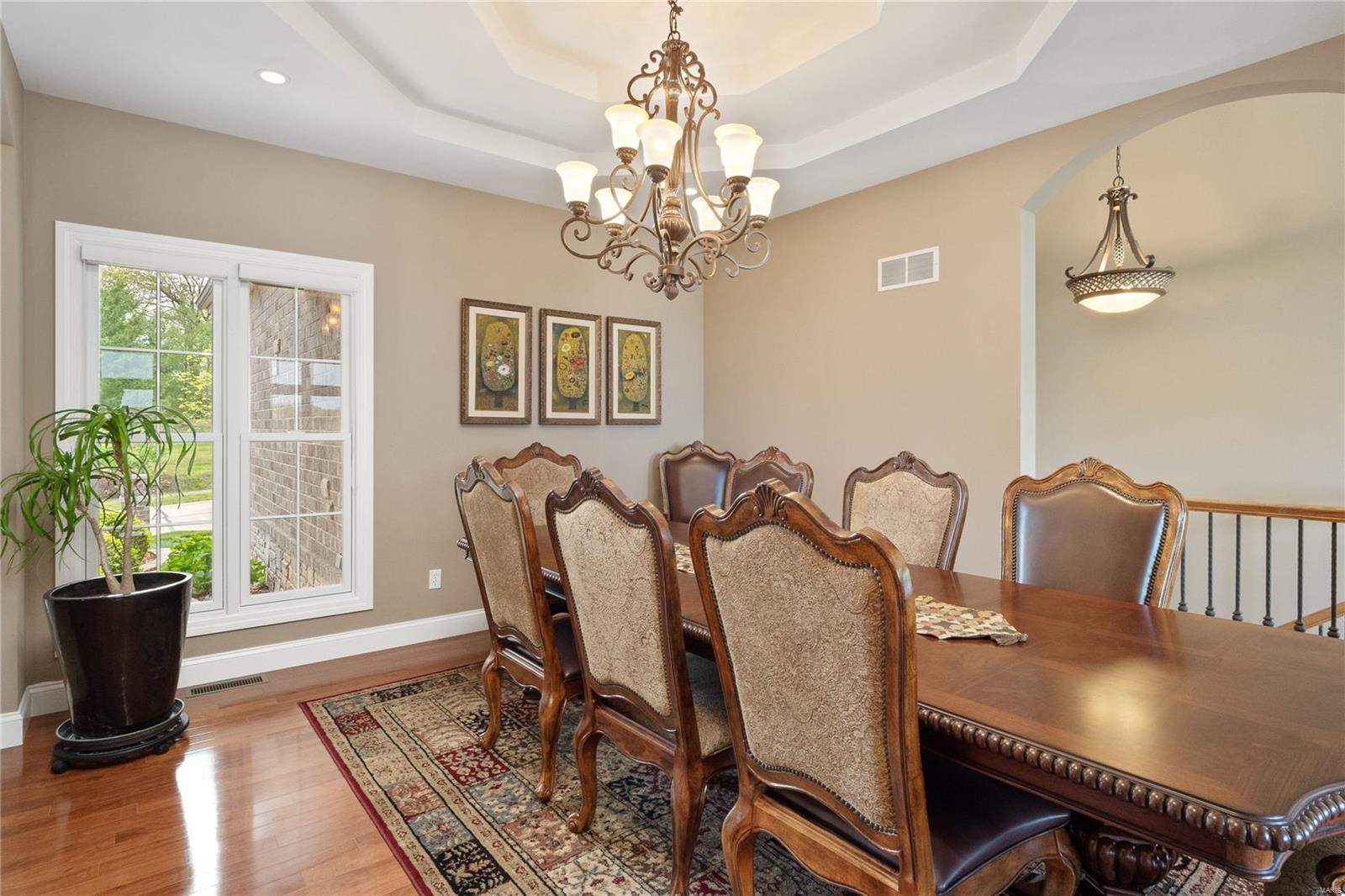 1095 Bridleridge Crossing Spur High Ridge, MO 63049 - Photo 8 of 40 Gallery Image 8