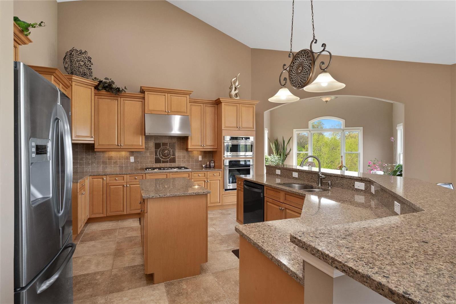 1095 Bridleridge Crossing Spur High Ridge, MO 63049 - Photo 10 of 40 Gallery Image 10