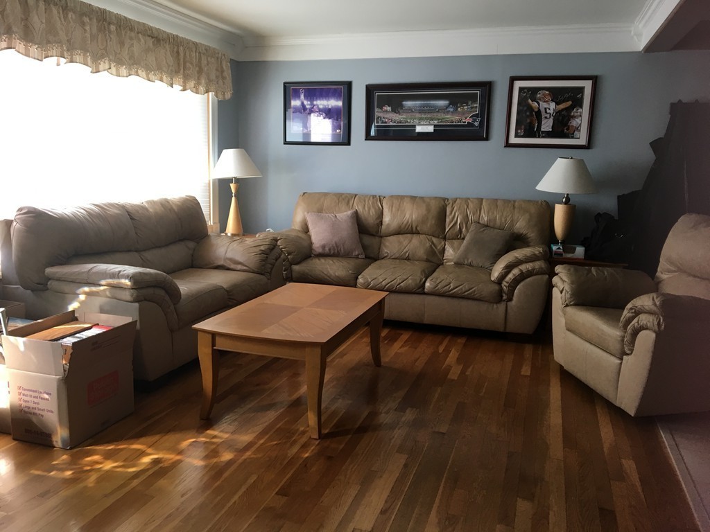 9 Rosewood Road Methuen, MA 01844 - Photo 4 of 14 Gallery Image 4