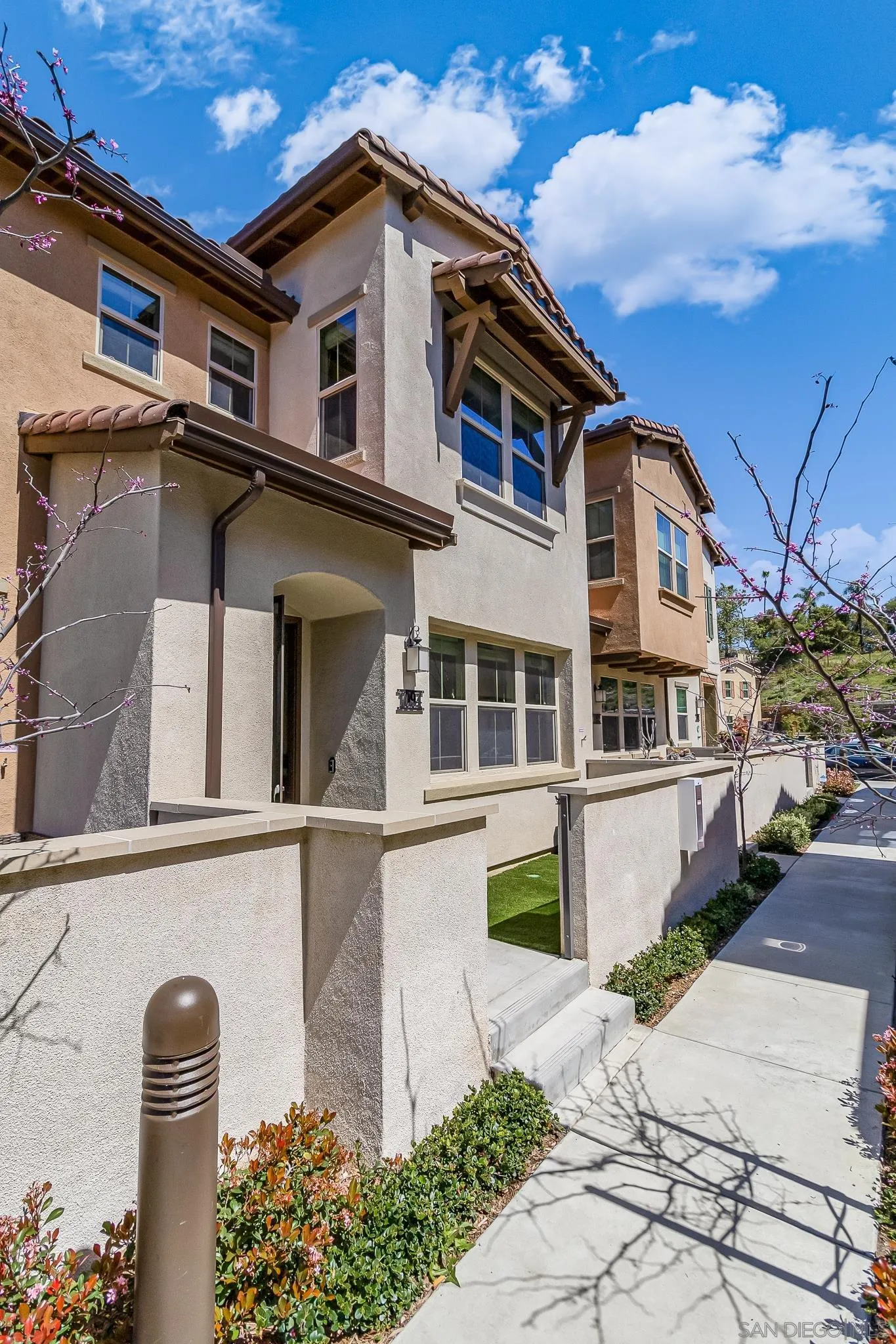 1094 Delpy View Point Vista, CA 92084 - Photo 22 of 43 a house view with a outdoor space