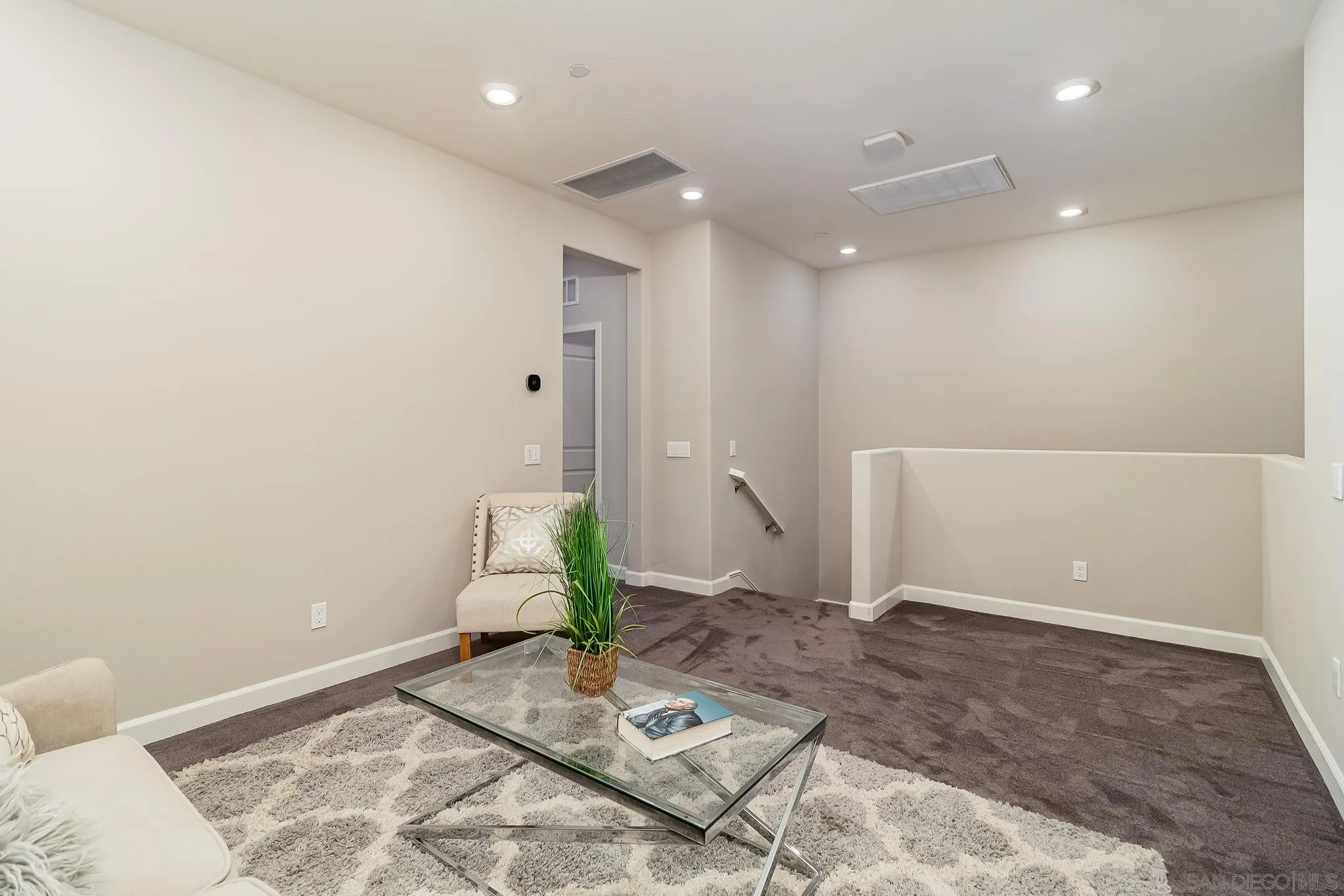 1094 Delpy View Point Vista, CA 92084 - Photo 9 of 43 a view of an empty room