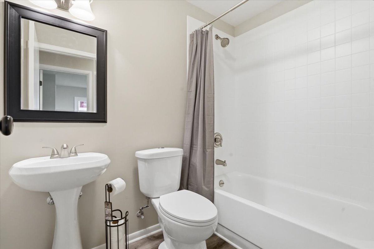 641 Clover Road Wauconda, IL 60084 - Photo 25 of 35