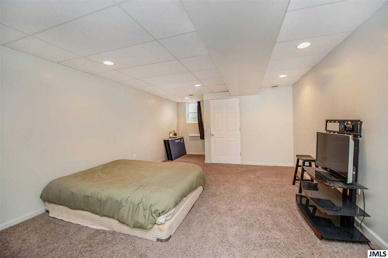 2421 Glengarry Road, Unit 5 Jackson, MI 49203 - Photo 29 of 35 Photo 29