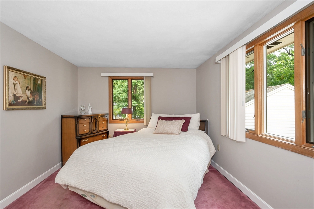 10 Northgate Road Tewksbury, MA 01876 - Photo 18 of 41