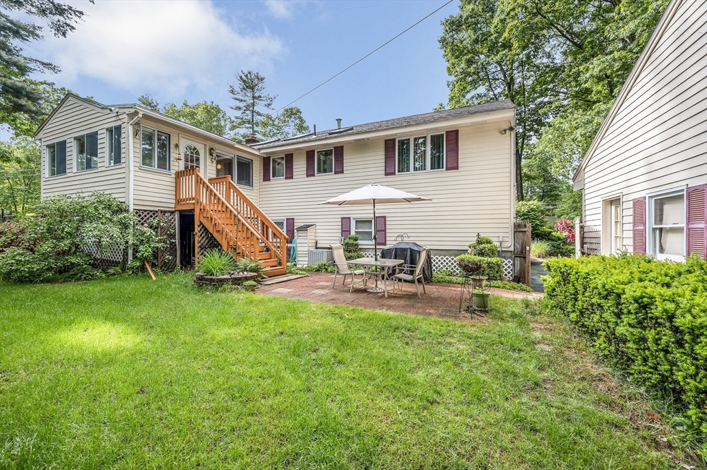 10 Northgate Road Tewksbury, MA 01876 - Photo 30 of 41