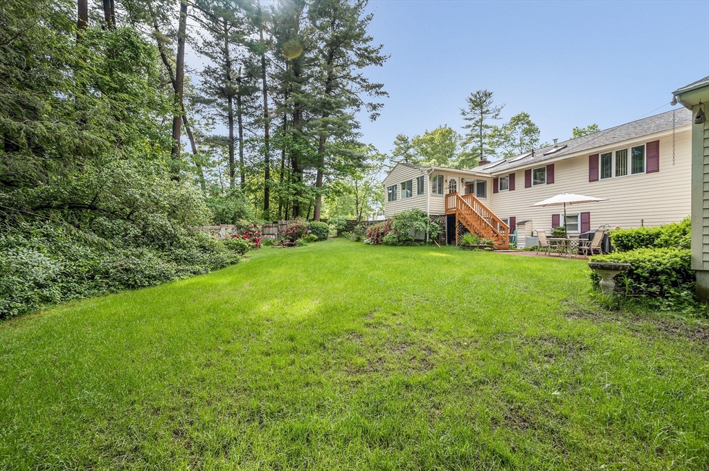 10 Northgate Road Tewksbury, MA 01876 - Photo 32 of 41