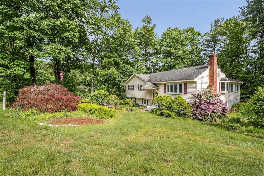 10 Northgate Road Tewksbury, MA 01876 - Photo 36 of 41