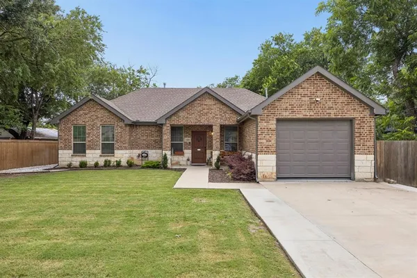 $349,900 | 1409 Powell Road, Mesquite, TX 75149