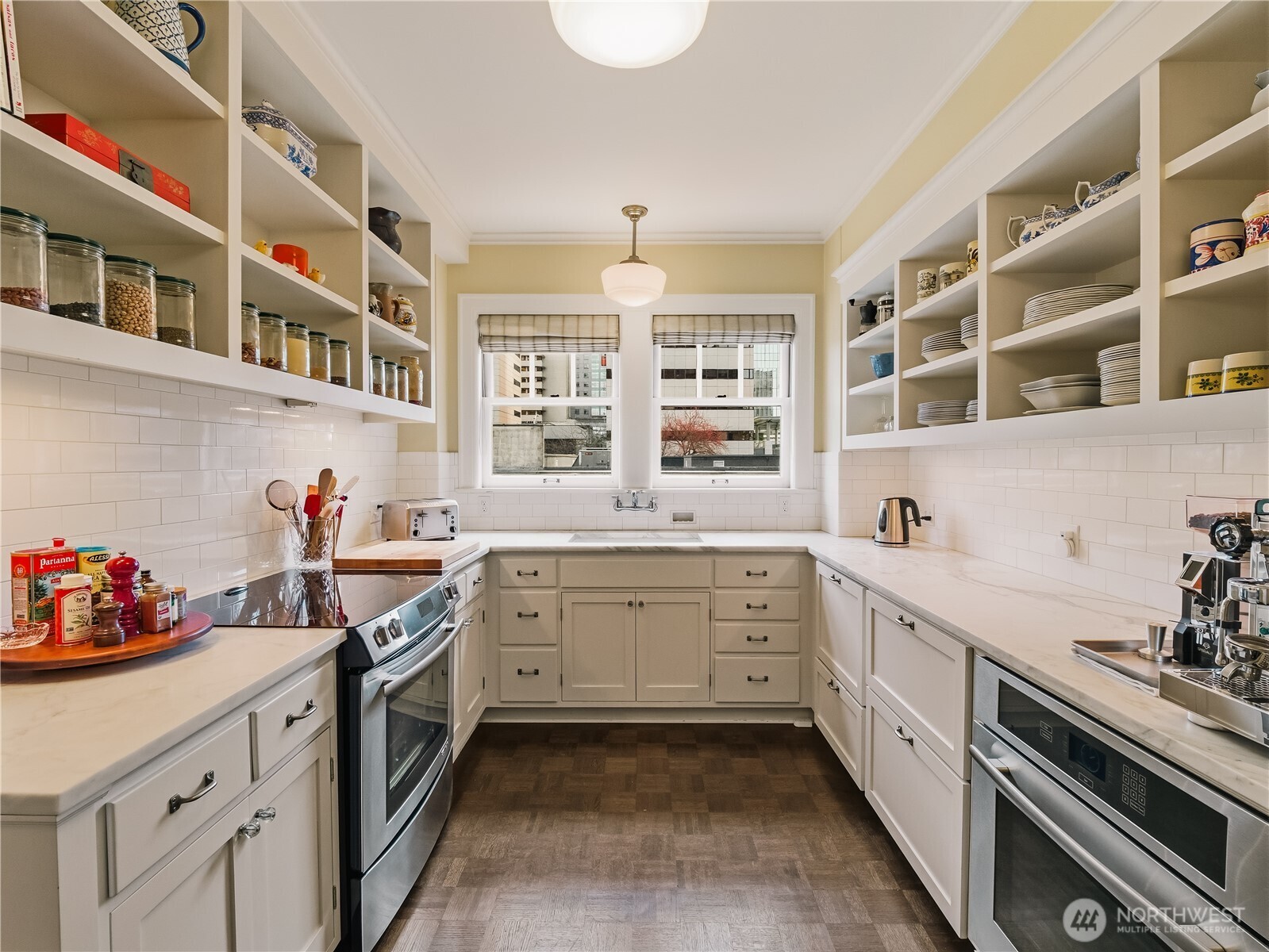 1223 Spring Street, Unit 300 Seattle, WA 98104 - Photo 15 of 40