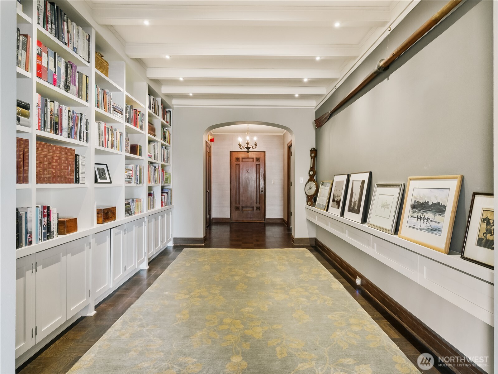 1223 Spring Street, Unit 300 Seattle, WA 98104 - Photo 3 of 40